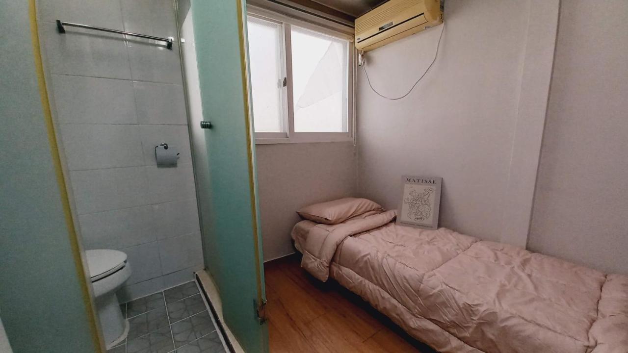 Haechi Stay Guesthouse - For Foreigners Only Seoul Exterior photo